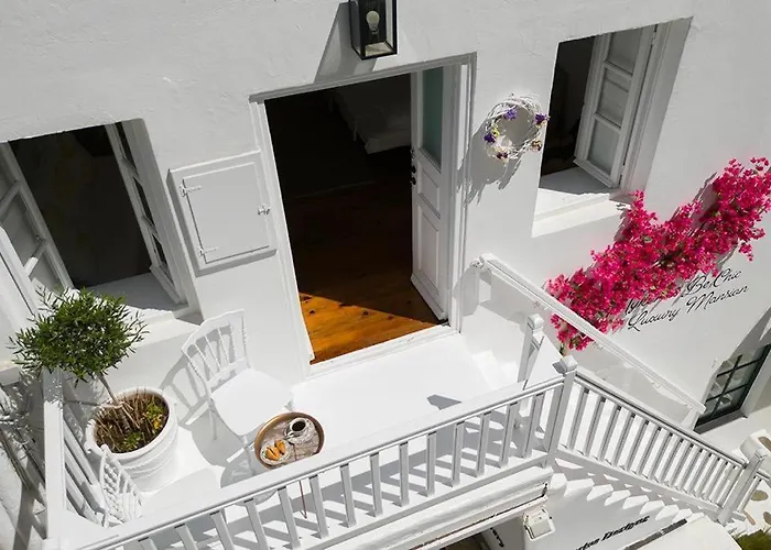 Mykonos Be Chic Luxury Mansion *